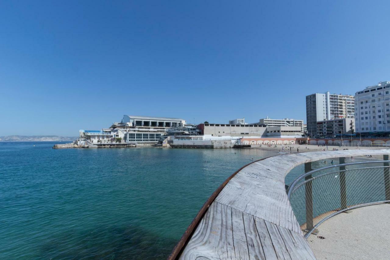 Stud Terras Ville Corniche 2 Pers Stat Gratuit Rue Modif Suivt Possib Et Accord Exclusif Marsella Exterior foto